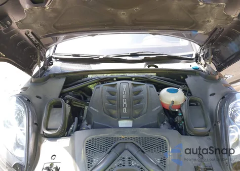 2017 Porsche Macan S из США, поврежденный, VIN WP1AB2A59HLB11370